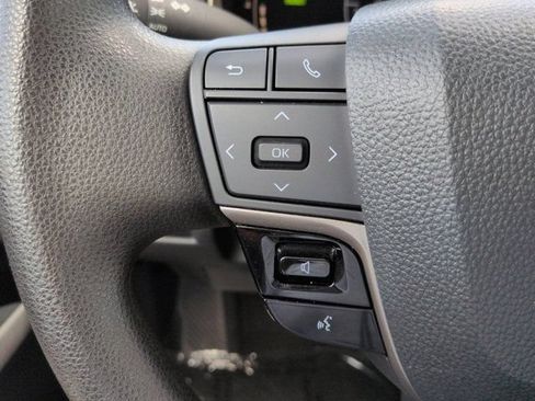 Used 2025 Toyota Camry LE FWD image 21