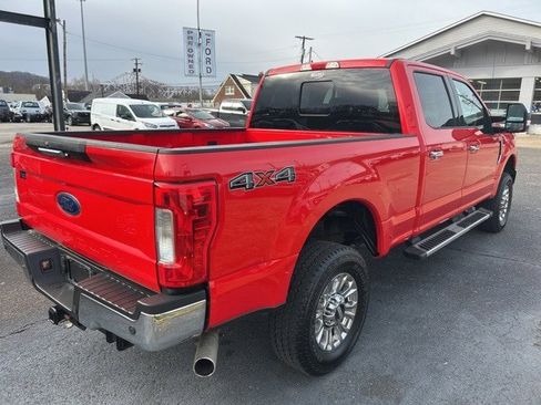 Used 2018 Ford F250 Lariat w/ Chrome Package image 12