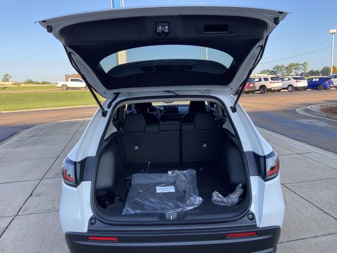 New 2026 Honda HR-V LX image 27