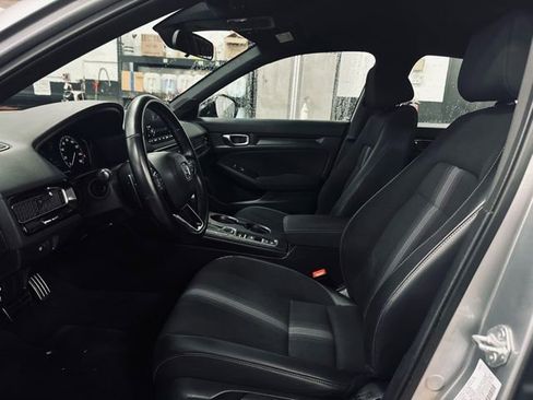 Used 2023 Honda Civic Sport image 14