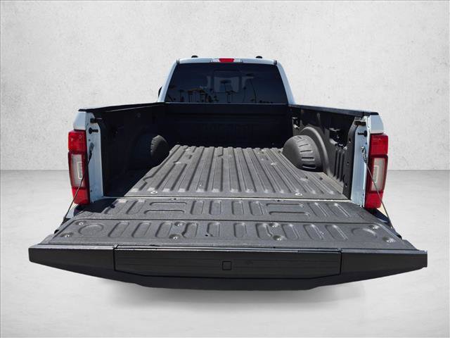 Used 2021 Ford F250 Lariat w/ Lariat Ultimate Package AWD/4WD image 6