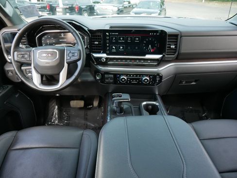 Used 2024 GMC Sierra 1500 SLT w/ SLT Premium Plus Package AWD/4WD image 13