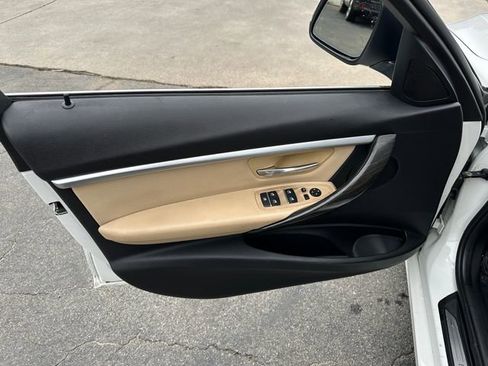 Used 2017 BMW 330i Sedan image 13