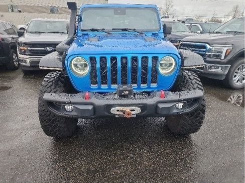 Used 2020 Jeep Gladiator Rubicon w/ Advanced Safety Group image 9