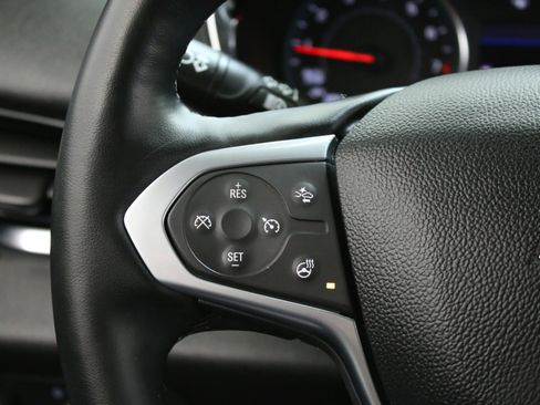 Used 2023 Chevrolet Traverse LT w/ LPO, Floor Liner Package image 14