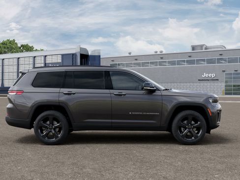 New 2026 Jeep Grand Cherokee L Limited AWD/4WD image 21