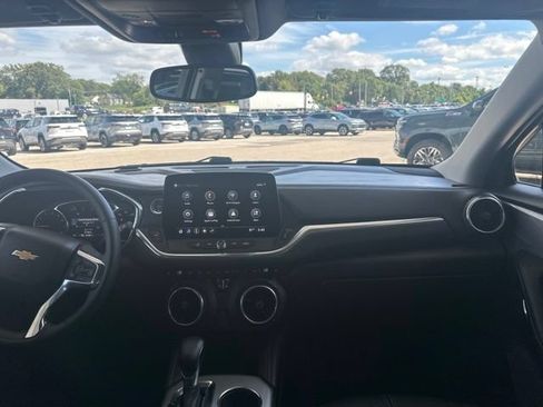 Used 2023 Chevrolet Blazer LT AWD/4WD image 20