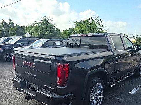 Used 2023 GMC Sierra 1500 Denali w/ Denali Reserve Package AWD/4WD image 9