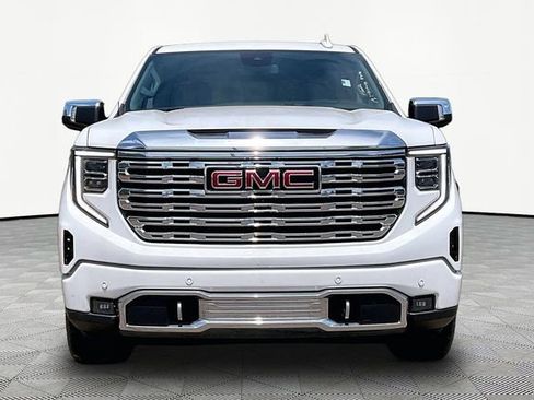 Used 2022 GMC Sierra 1500 Denali AWD/4WD image 2