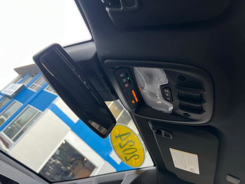 Certified 2024 Chevrolet Colorado Z71 w/ Z71 Convenience Package 2 image 25