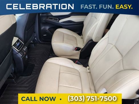 Used 2019 Subaru Ascent Limited image 13