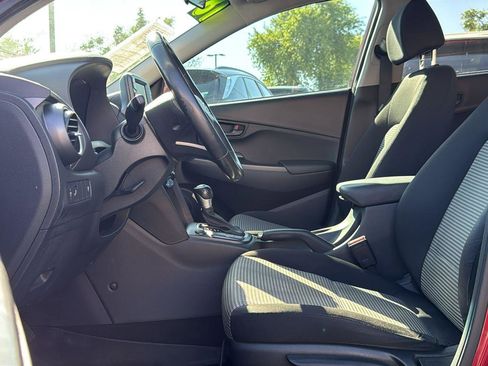 Used 2018 Hyundai Kona SEL FWD image 21