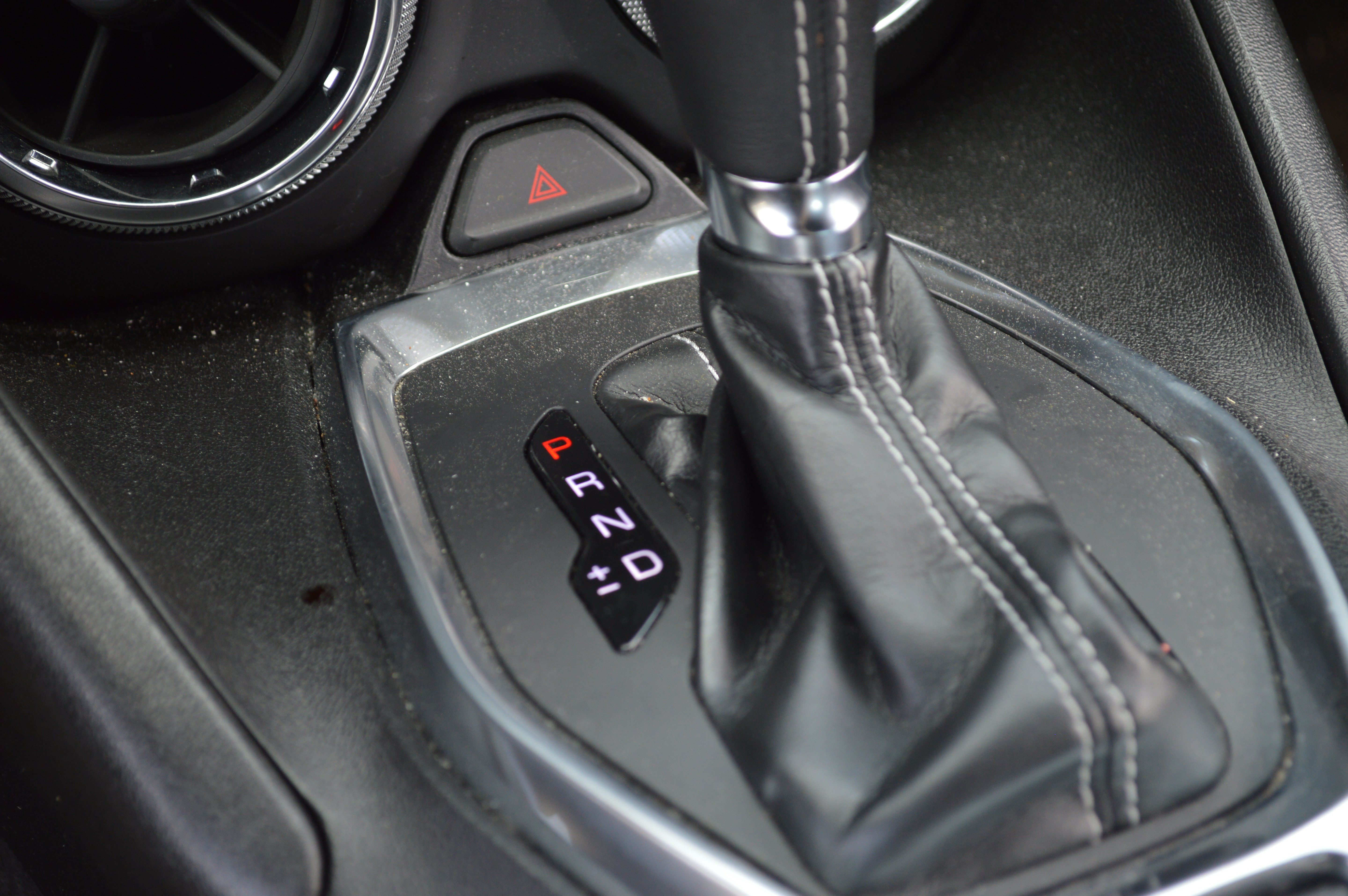 Used 2018 Chevrolet Camaro LT RWD image 27