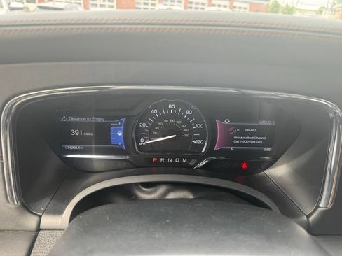 Used 2017 Lincoln Navigator Reserve AWD/4WD image 37