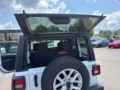 Used 2023 Jeep Wrangler Sport AWD/4WD image 64