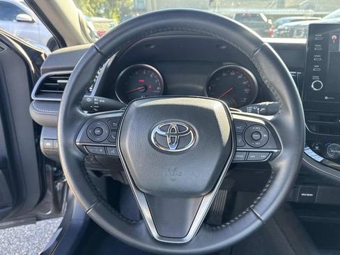 Used 2024 Toyota Camry XSE w/ Navigation Package image 28