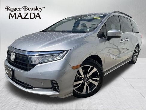 Used 2023 Honda Odyssey Touring image 1