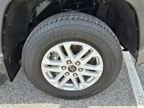 Used 2024 Toyota Tundra SR5 AWD/4WD image 9