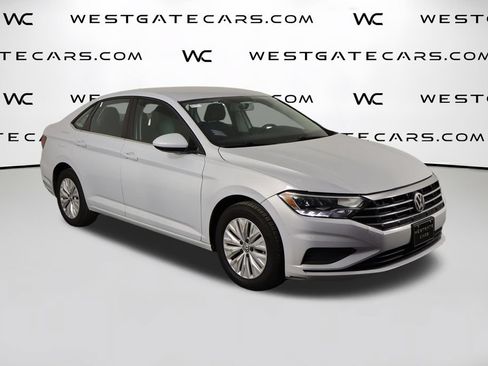 Used 2019 Volkswagen Jetta FWD image 41