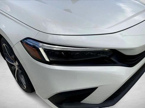 Used 2024 Honda Civic Touring image 30