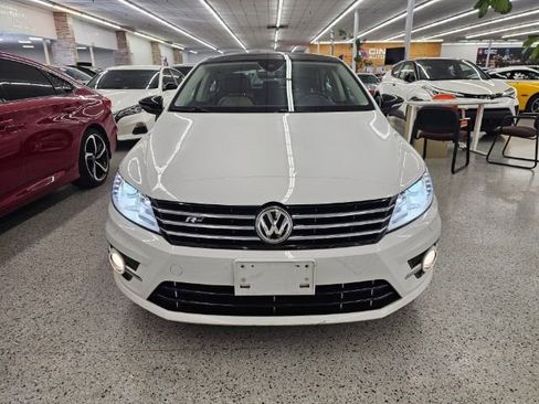 Used 2017 Volkswagen CC R-Line Executive image 2