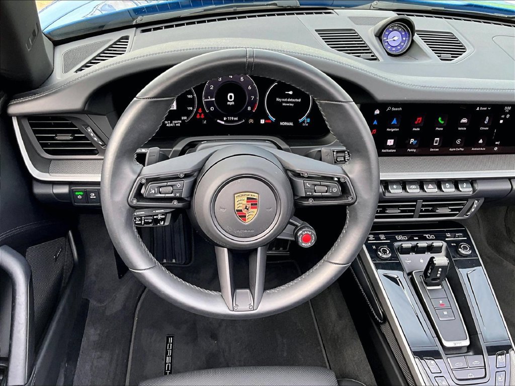 Certified 2025 Porsche 911 Carrera RWD image 15