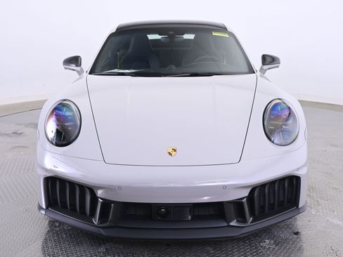 Used 2026 Porsche 911 Carrera GTS image 10