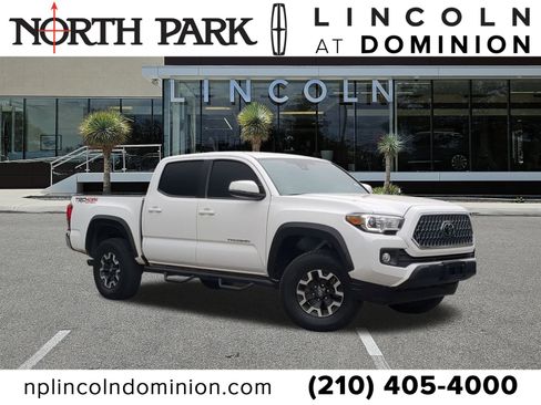 Used 2019 Toyota Tacoma TRD Off-Road image 1