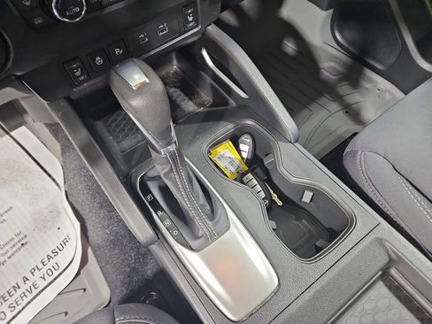 Certified 2024 Nissan Frontier SV w/ SV Convenience Package image 24