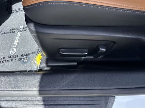 Used 2024 Lexus IS 350 F Sport image 12