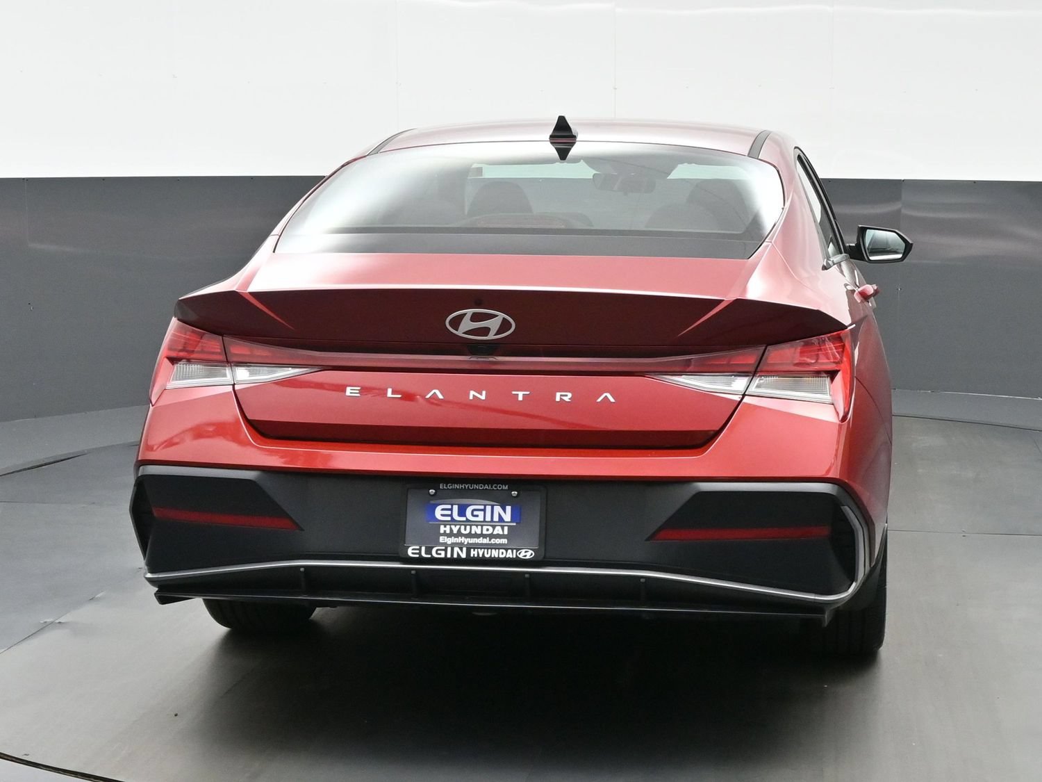 Certified 2024 Hyundai Elantra SEL w/ Convenience Package FWD image 5