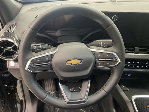 New 2026 Chevrolet Equinox LT w/ Convenience Package II AWD/4WD image 28