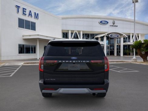 New 2026 Ford Expedition Platinum w/ Driver's Package AWD/4WD image 5