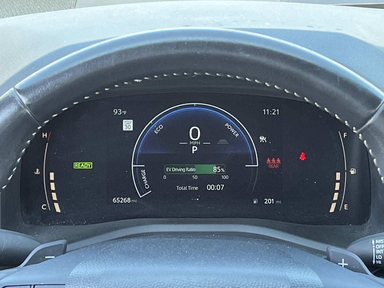 Used 2025 Toyota Camry SE FWD image 13