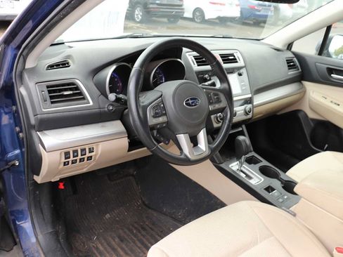 Used 2016 Subaru Outback 2.5i Premium AWD/4WD image 10