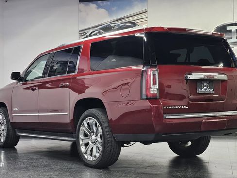 Used 2016 GMC Yukon XL Denali w/ Open Road Package RWD image 10