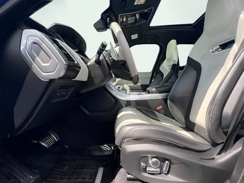 Used 2019 Land Rover Range Rover Sport SVR AWD/4WD image 19