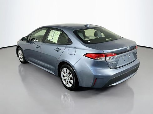 Used 2020 Toyota Corolla LE FWD image 5