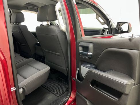 Certified 2019 Chevrolet Silverado 1500 LT w/ All Star Edition image 40