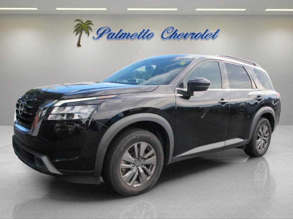 Used 2024 Nissan Pathfinder SV FWD image 6