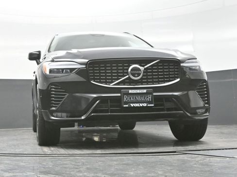 Used 2025 Volvo XC60 B5 Plus w/ Climate Package AWD/4WD image 20