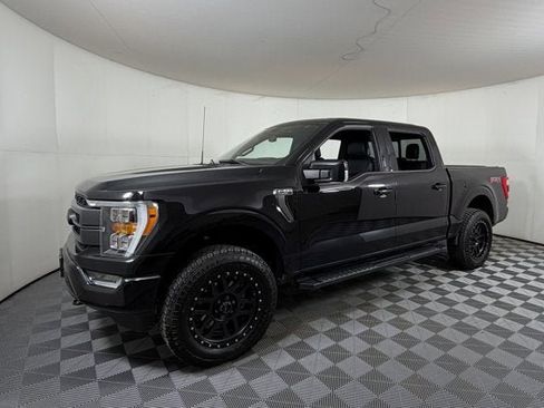 Used 2023 Ford F150 Lariat image 2