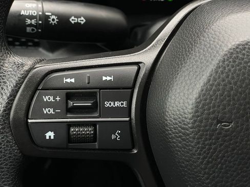 Certified 2024 Honda CR-V EX image 16