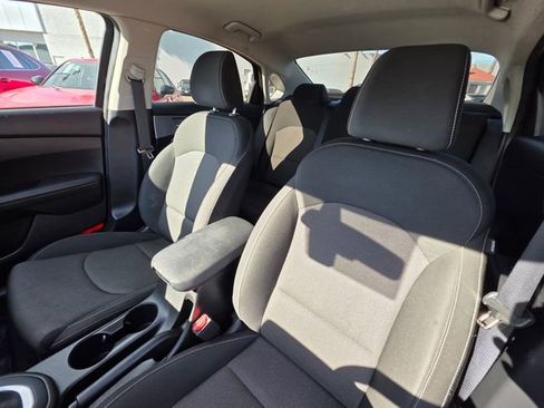 Used 2023 Kia Forte LXS w/ LXS Technology Package image 13