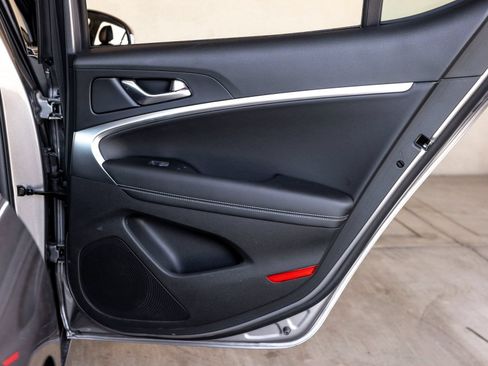 Used 2026 Genesis G70 2.5T RWD image 23