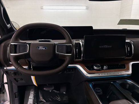 New 2027 Ford Expedition King Ranch AWD/4WD image 8
