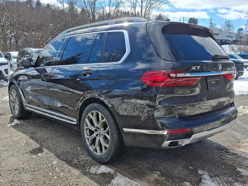 Used 2020 BMW X7 xDrive40i w/ Luxury Seating Package image 4
