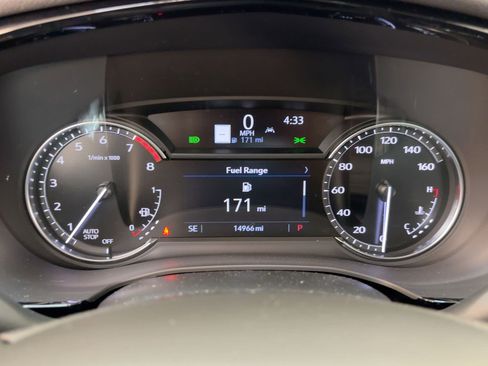 Certified 2025 Cadillac XT6 Premium Luxury image 18