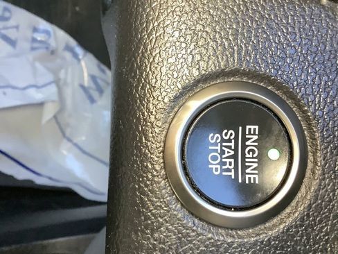 Used 2019 Ford F150 Raptor w/ Equipment Group 802A Luxury image 17