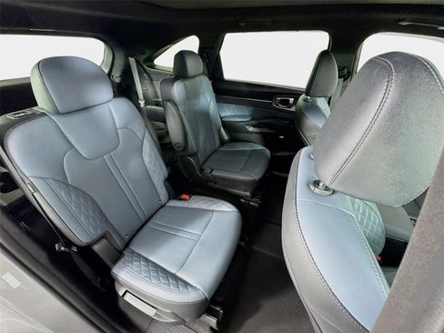 Certified 2025 Kia Sorento SX Prestige AWD/4WD image 29